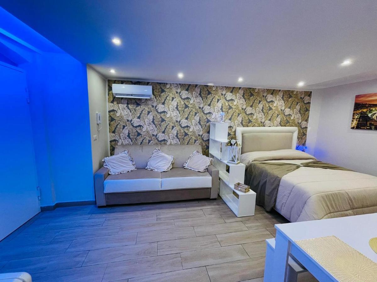 La Dimora Dei Sogni Sedil Capuano Home Suite Napoli Exterior foto