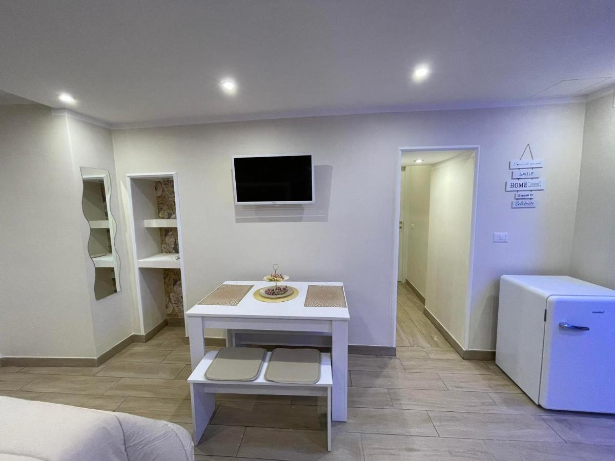 La Dimora Dei Sogni Sedil Capuano Home Suite Napoli Exterior foto