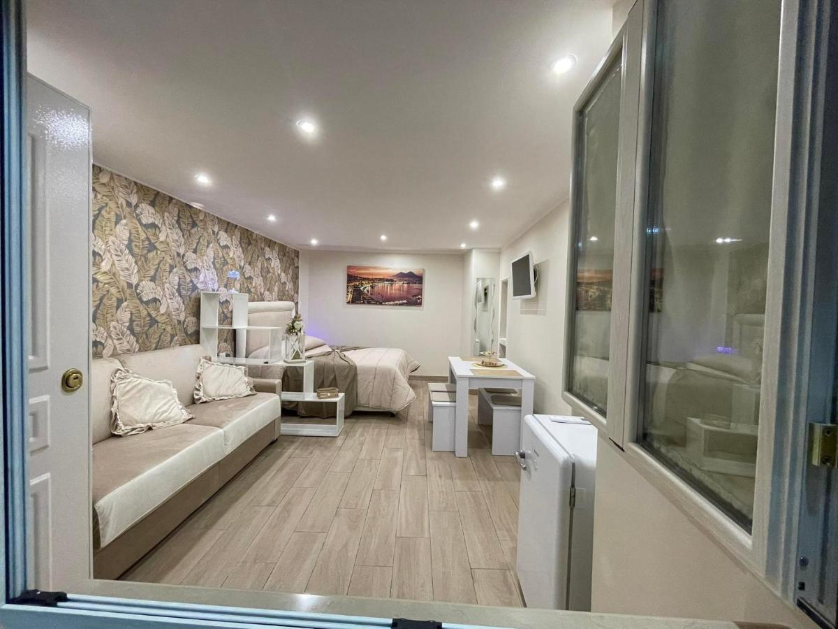 La Dimora Dei Sogni Sedil Capuano Home Suite Napoli Exterior foto