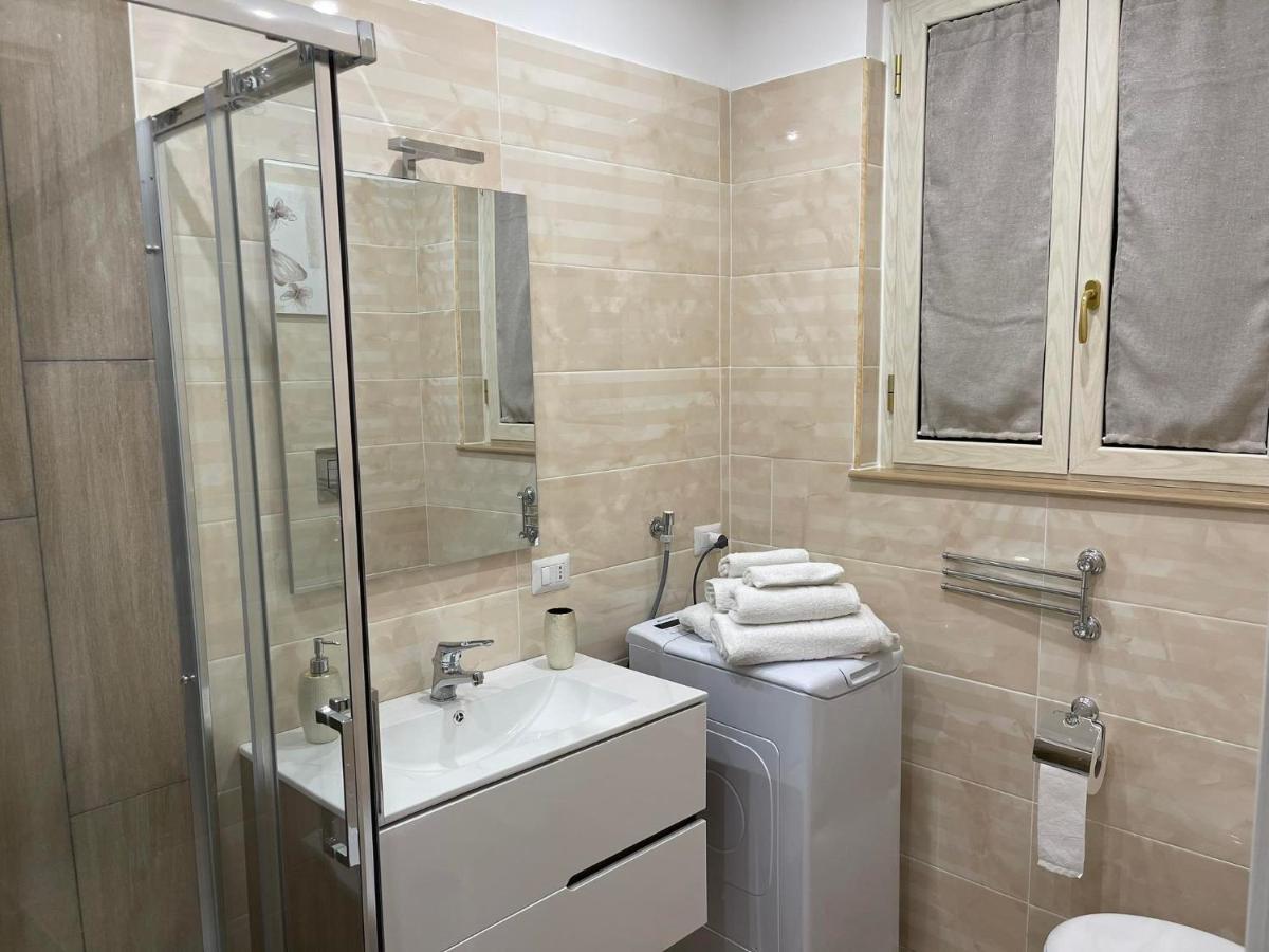 La Dimora Dei Sogni Sedil Capuano Home Suite Napoli Exterior foto
