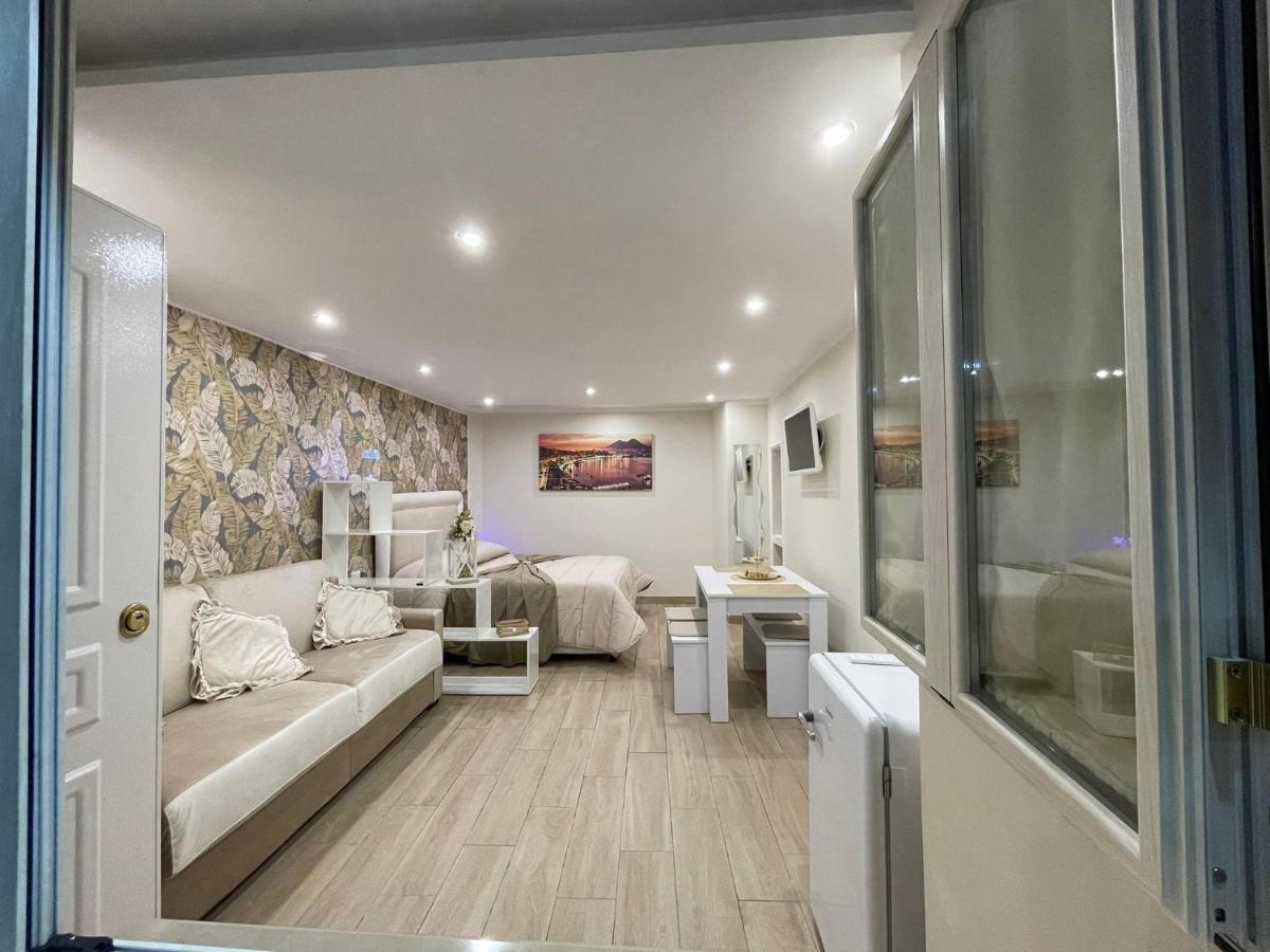 La Dimora Dei Sogni Sedil Capuano Home Suite Napoli Exterior foto