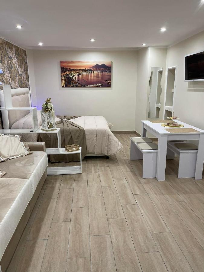 La Dimora Dei Sogni Sedil Capuano Home Suite Napoli Exterior foto