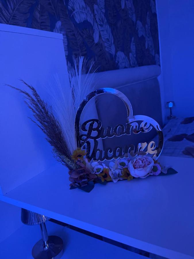 La Dimora Dei Sogni Sedil Capuano Home Suite Napoli Exterior foto